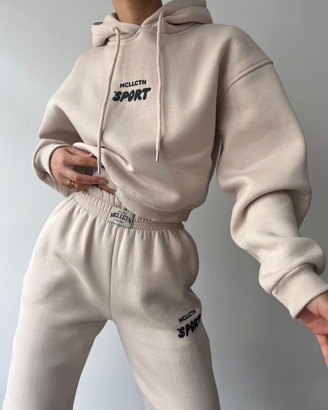 Alizza- Jogginganzug für Frau und Mann
